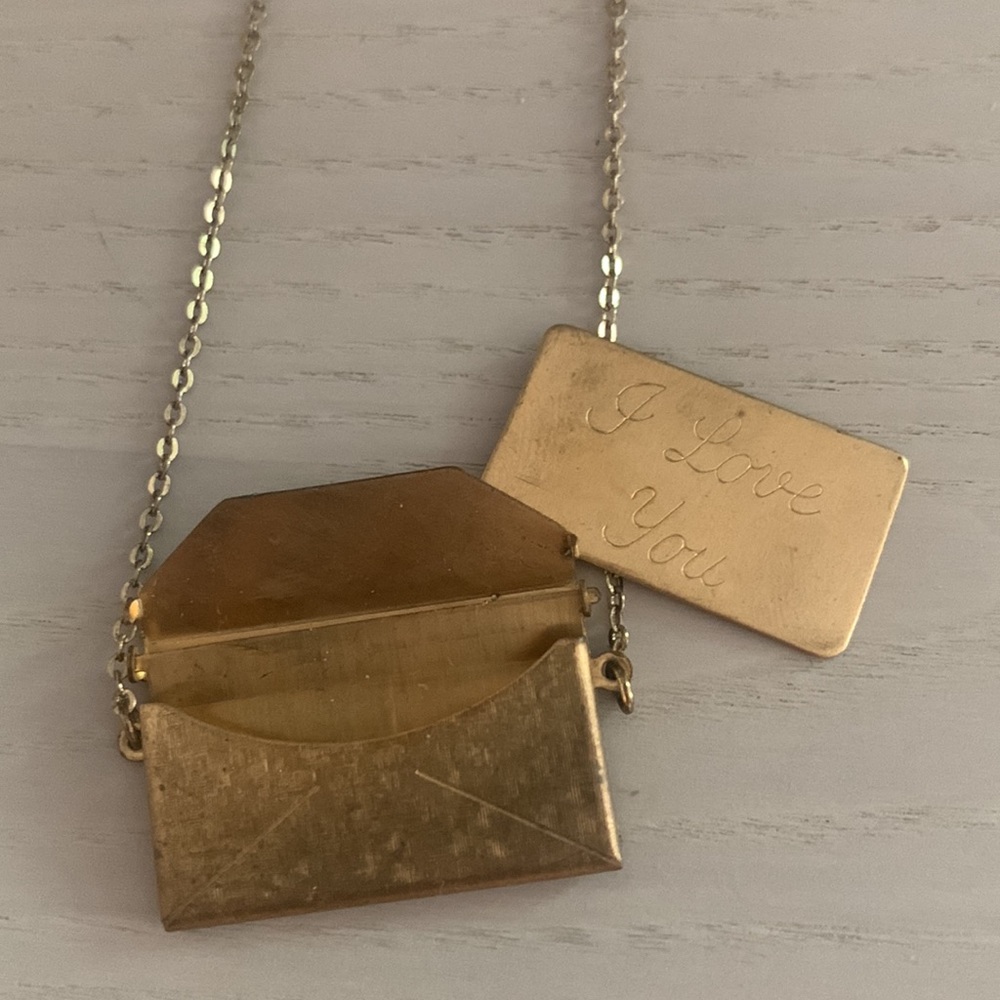 I Love You Envelope Letter Adjustable Necklace - Picture 2 of 10